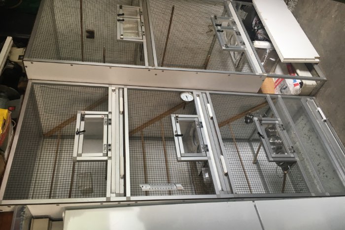 mooie aluminium kooien met volledig trespa