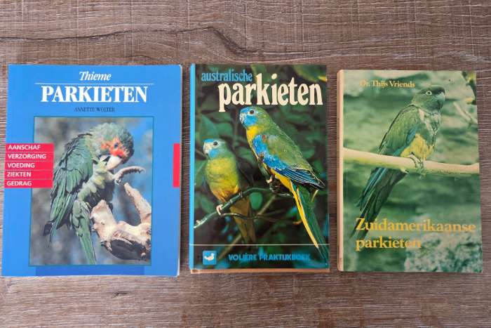 diverse parkieten boeken