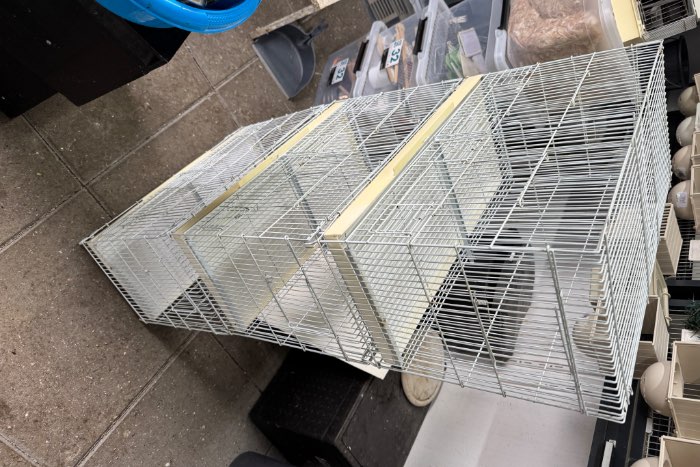 3 draadkooien in prima staat