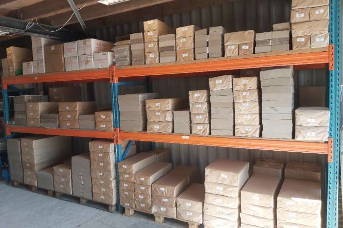 voor vele doeleinden bruikbaar, kooien, vluchten, loketkast