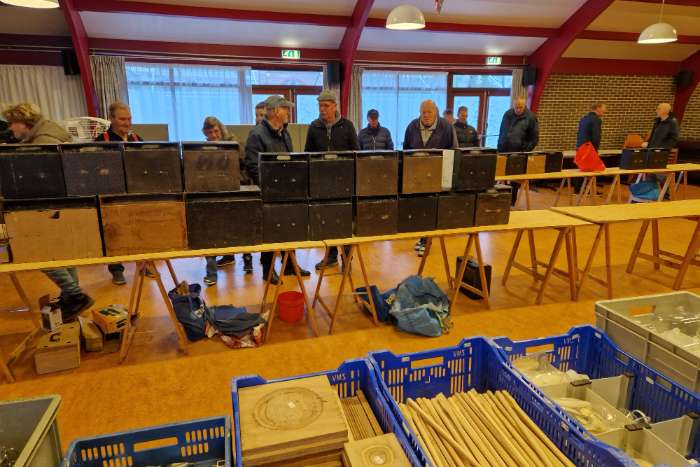 vogelruilbeurs vv de kolibri noordwijkerhout 13.00 - 15.00 uur