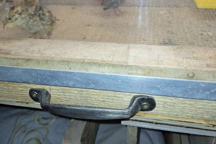 opfokkast / kunstmoeder