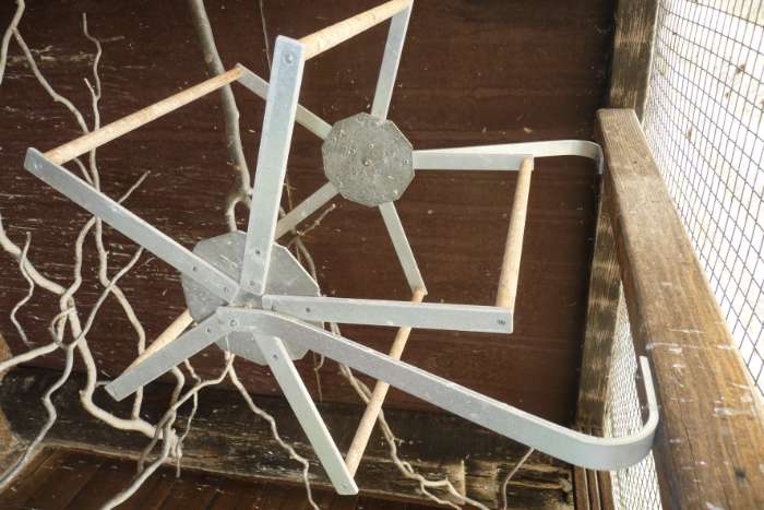 diverse vogelbenodigdheden wegens stop hobby