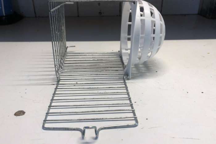 24 st tralie nest korfjes voor broedkooi