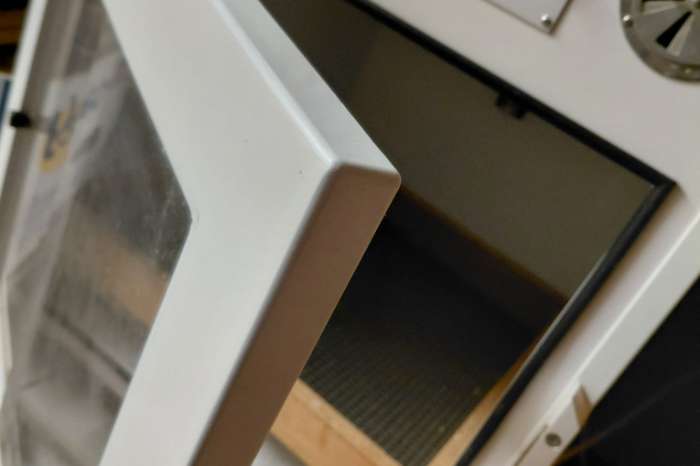 couveuse/warmtekast en aluminium broedkooien.