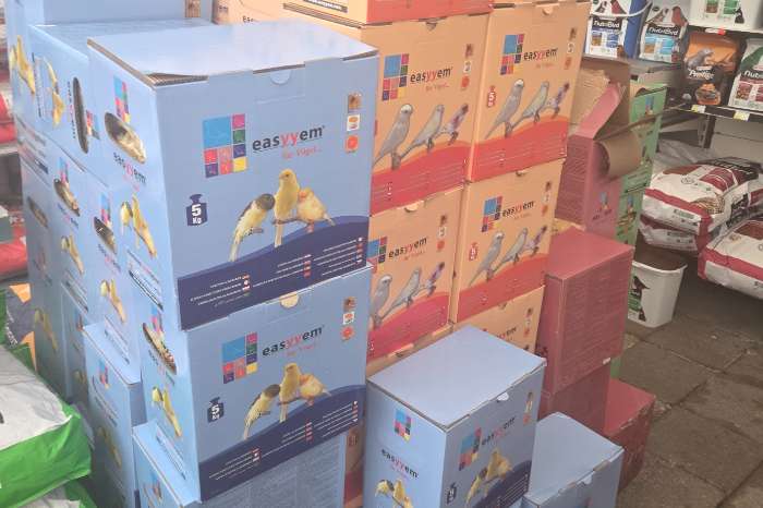 groot assortiment eivoer etc