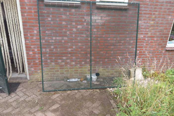 volière l =2000 x b =2000 x h= 1770 mm (