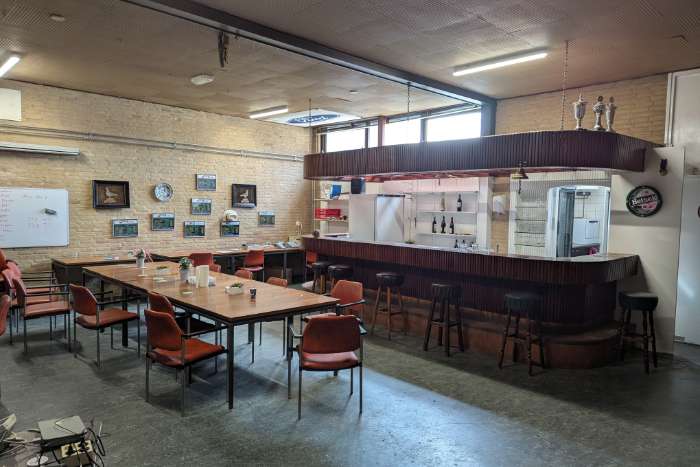 vogeltjesmarkt zat 25 april. vogelvriend nieuwegein let op adres