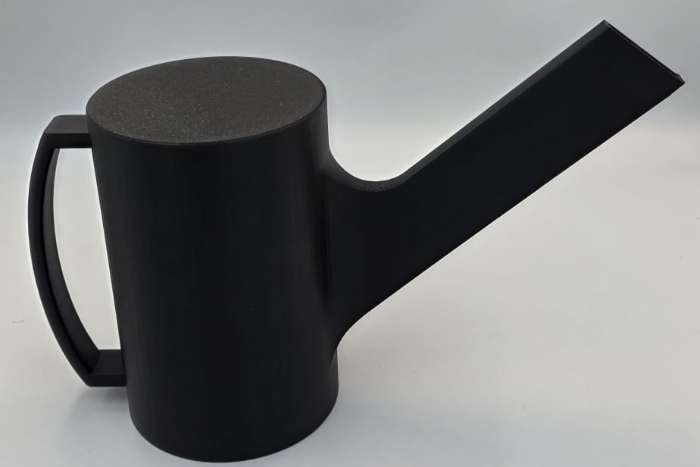 zaad gieter tbv voeren in de tt kooien