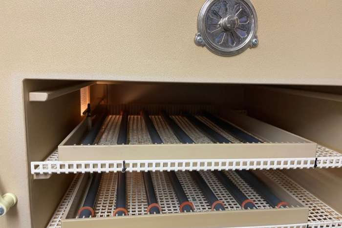 grumbach incubator
