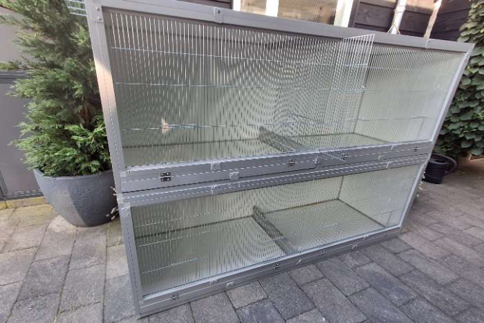 2 alu/trespa kweekkooien 190x65x65 cm