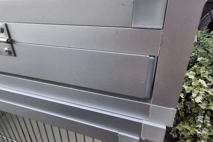 2 alu/trespa kweekkooien 190x65x65 cm