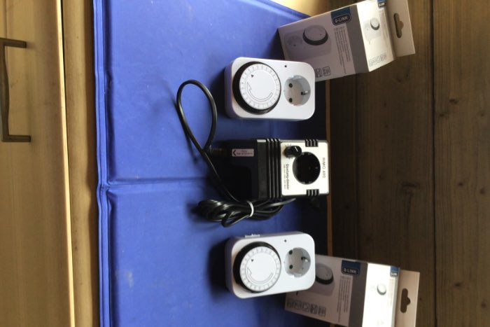 rimo 400 dimmer samen met 2 tijdklokken,nieuw staat.