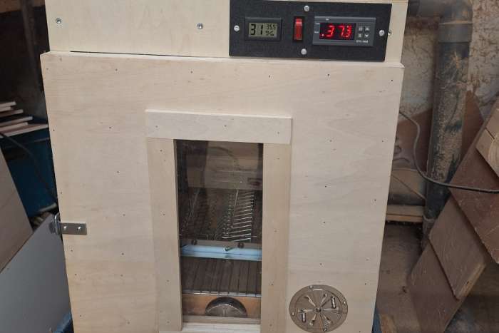vol automatische broedmachine