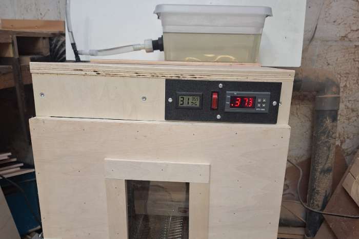 volautomatische broedkast