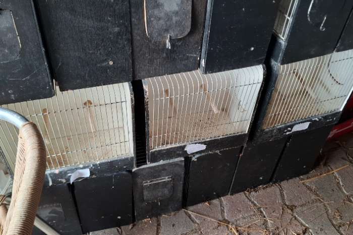 17 stuks houten tt kooien